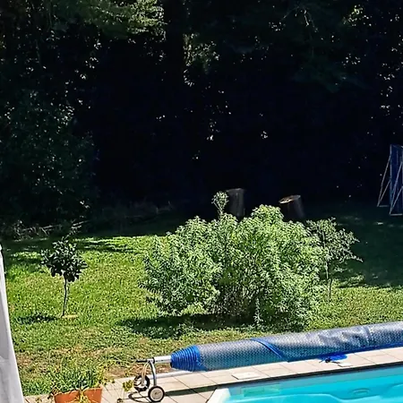 Les Hortensias 4 Etoiles Avec Piscine * Frossay