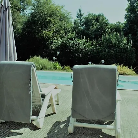 公寓 Les Hortensias 4 Etoiles Avec Piscine Frossay